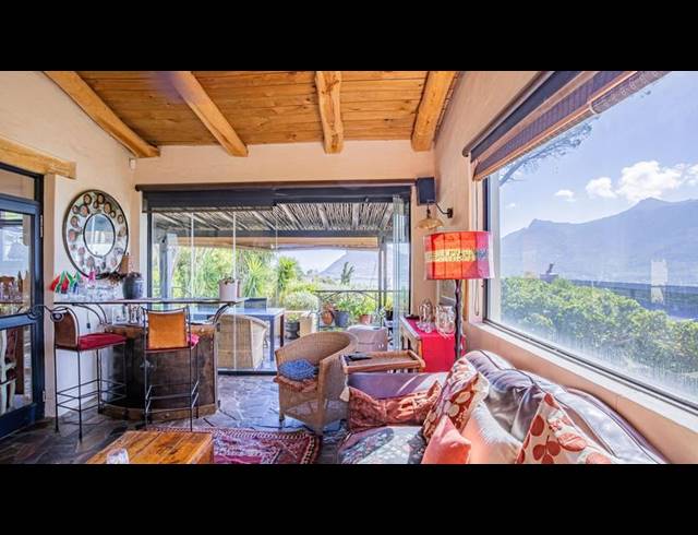 3 BEDROOM HOUSE FOR SALE IN BAVIAANSKLOOF ESTATE